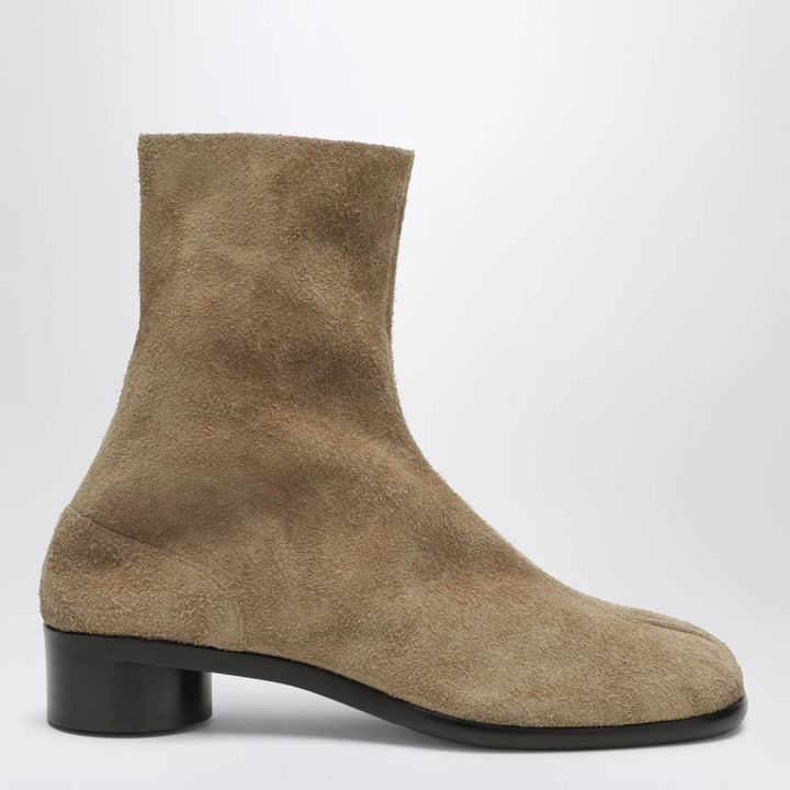 Maison Margiela - Beige suede Tabi ankle boots