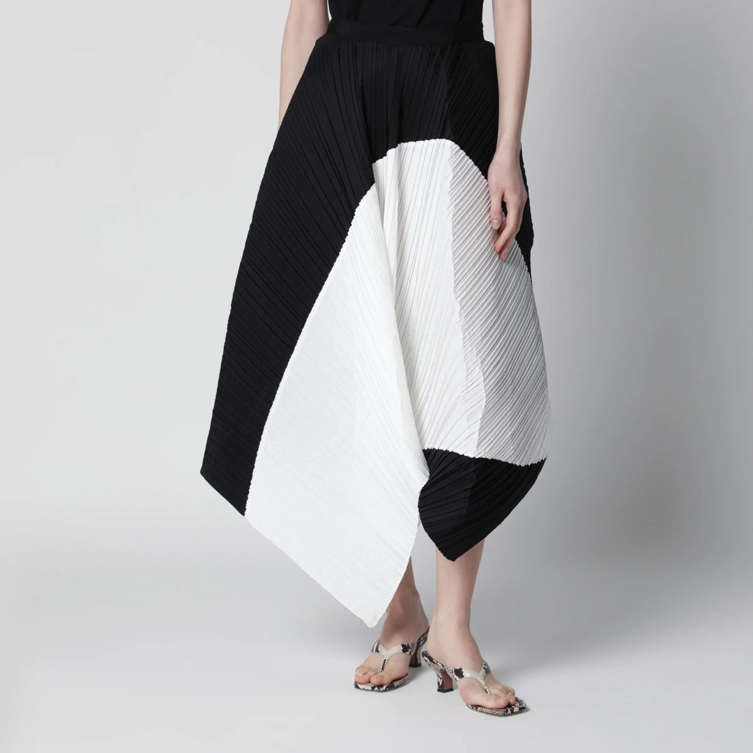 Entire Studios - Asymmetric pleated black skirt Brand Apparel & Accessories > Clothing > Skirts XS
