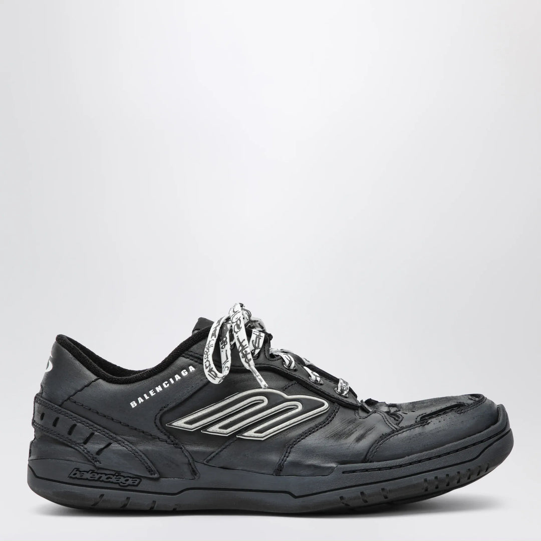 Balenciaga - Hamptons Worn-Out black sneakers Brand Apparel &amp; Accessories > Shoes 40 IT