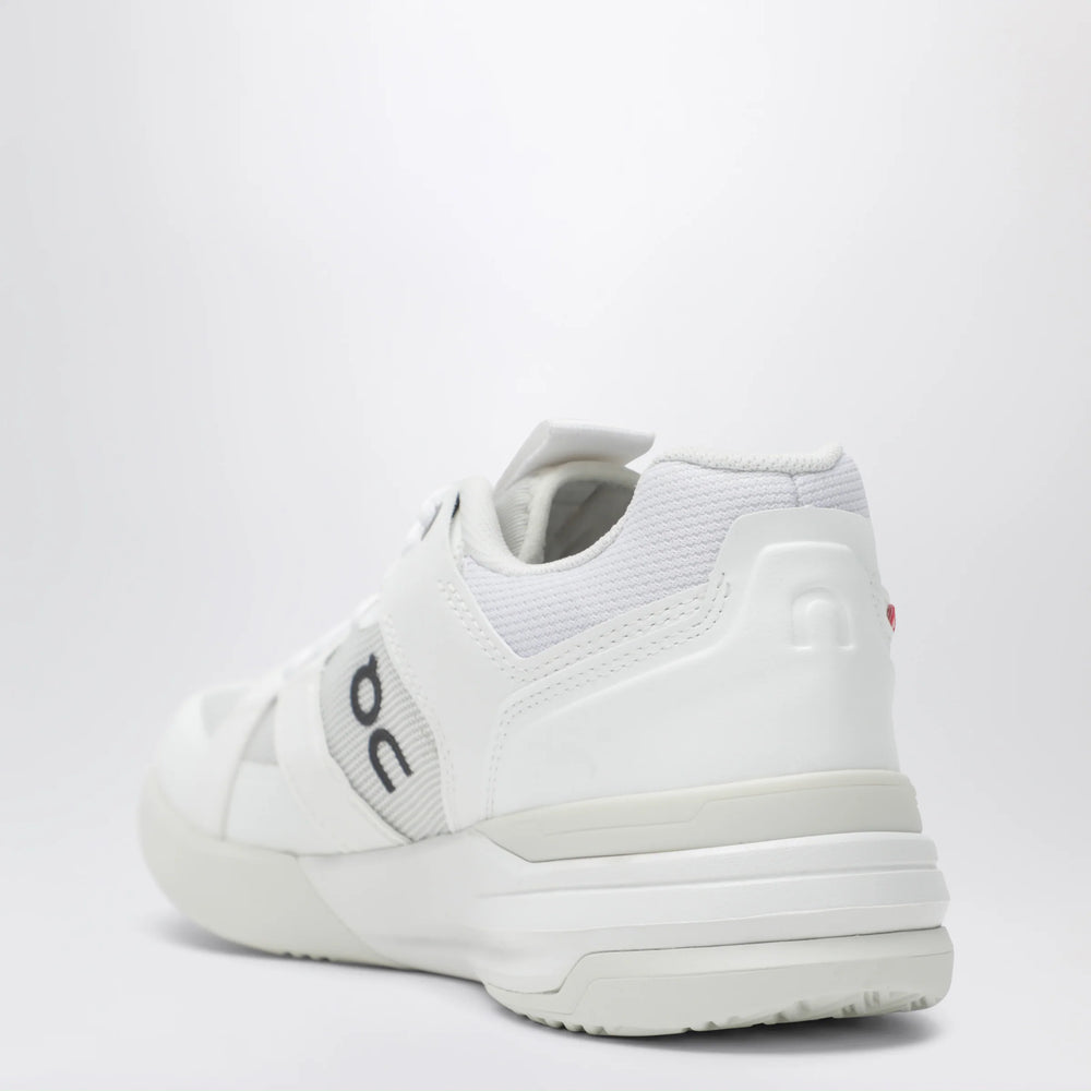 On - The Roger Clubhouse Pro tennis shoes in White | Ice Brand
