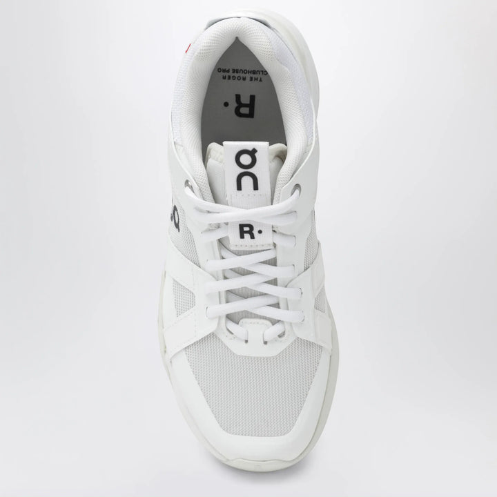 On - The Roger Clubhouse Pro tennis shoes in white/ice Brand
