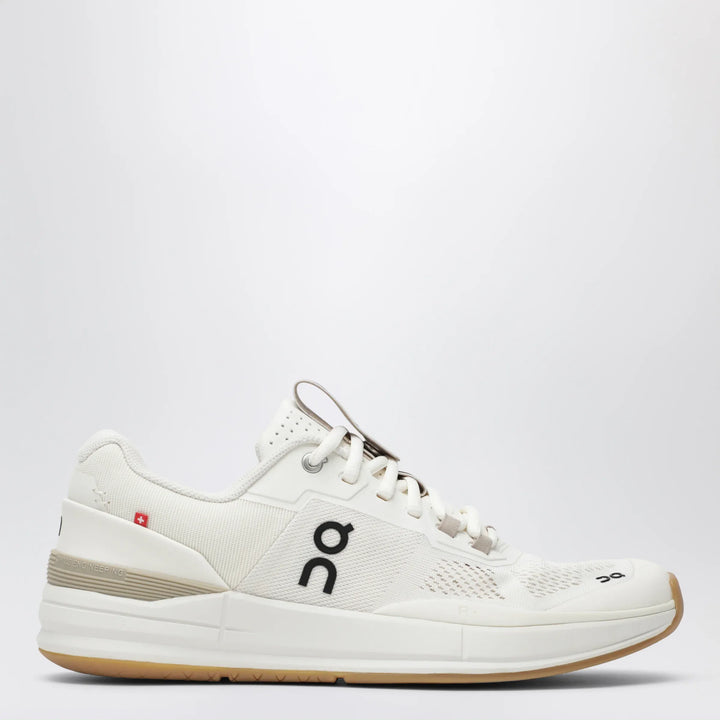 On - THE ROGER Pro tennis shoes in recycled polyester, ivory Brand 7 US