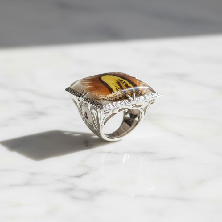 Piuma Ring on Marble